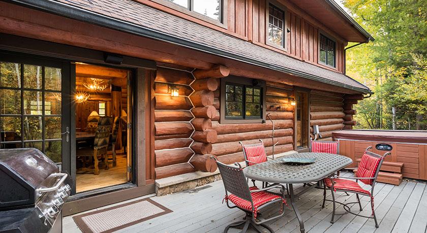 Sticks and Stones Lodge