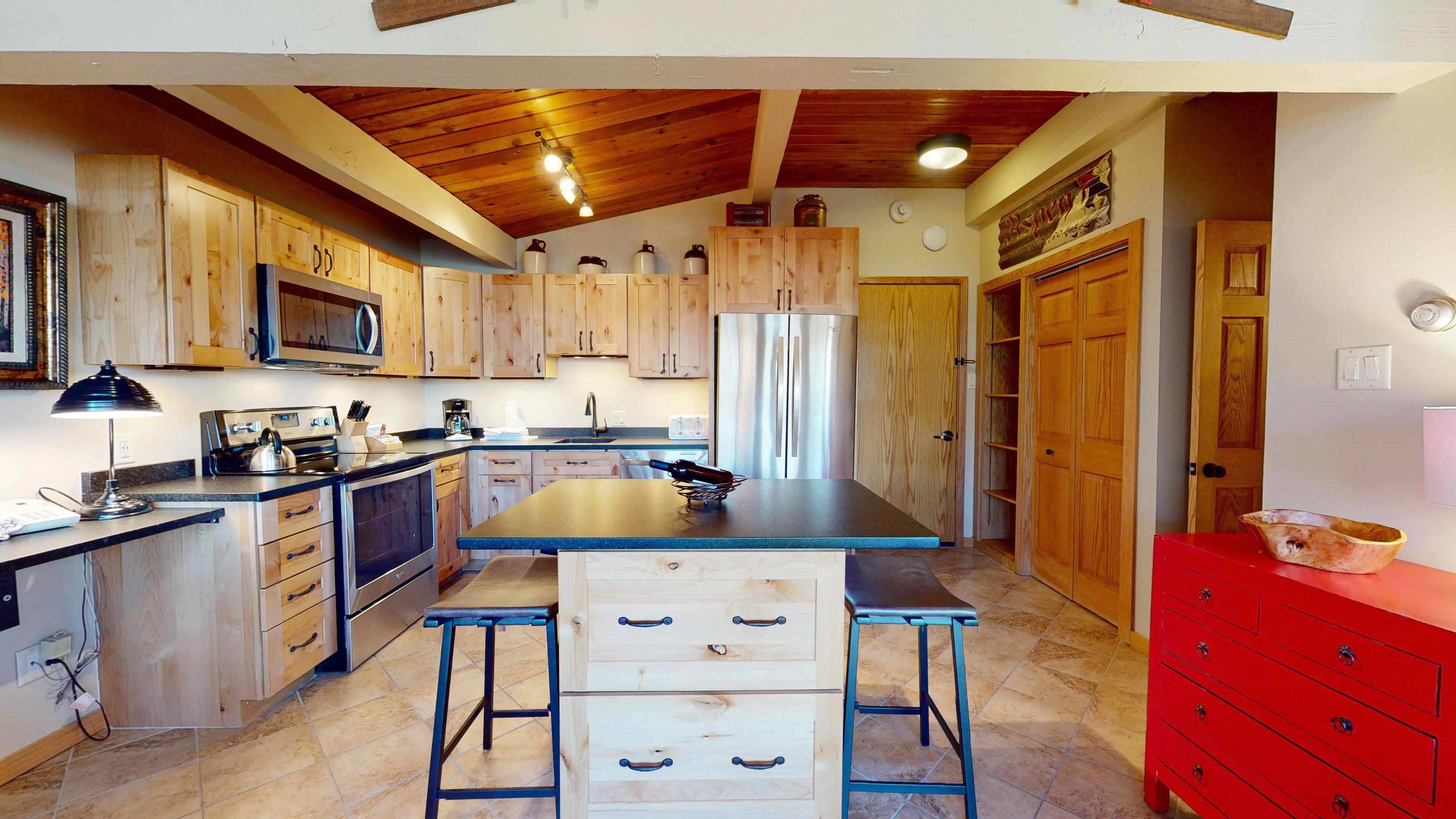 Laurelwood Condominiums