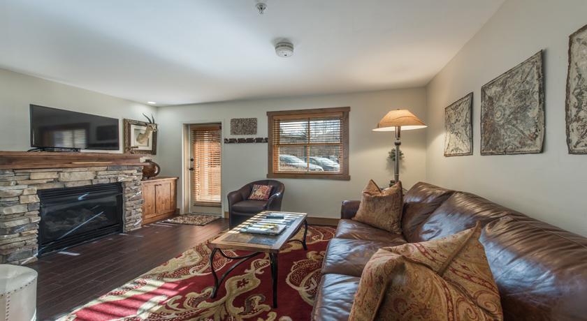 Jupiter Inn by CooperWynn Property Management