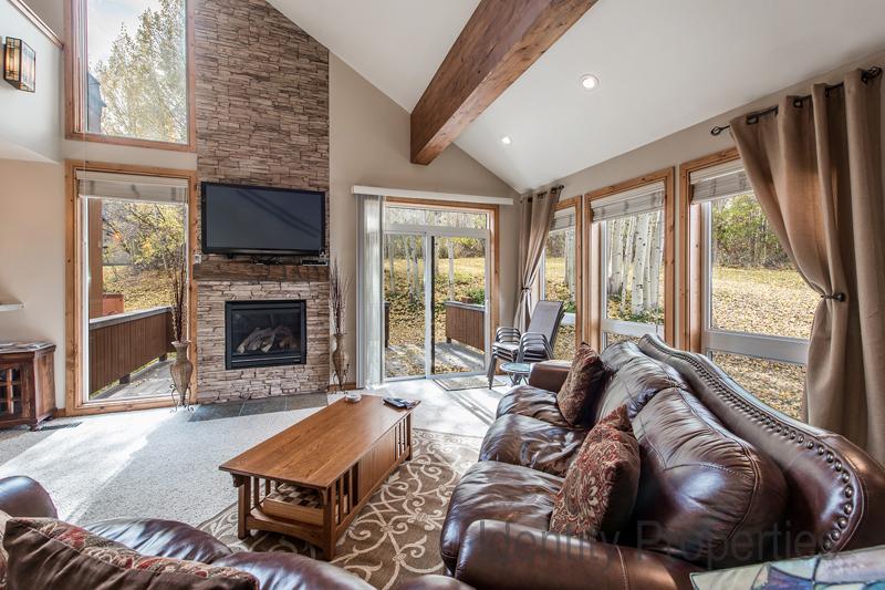 Three Kings Condominiums 