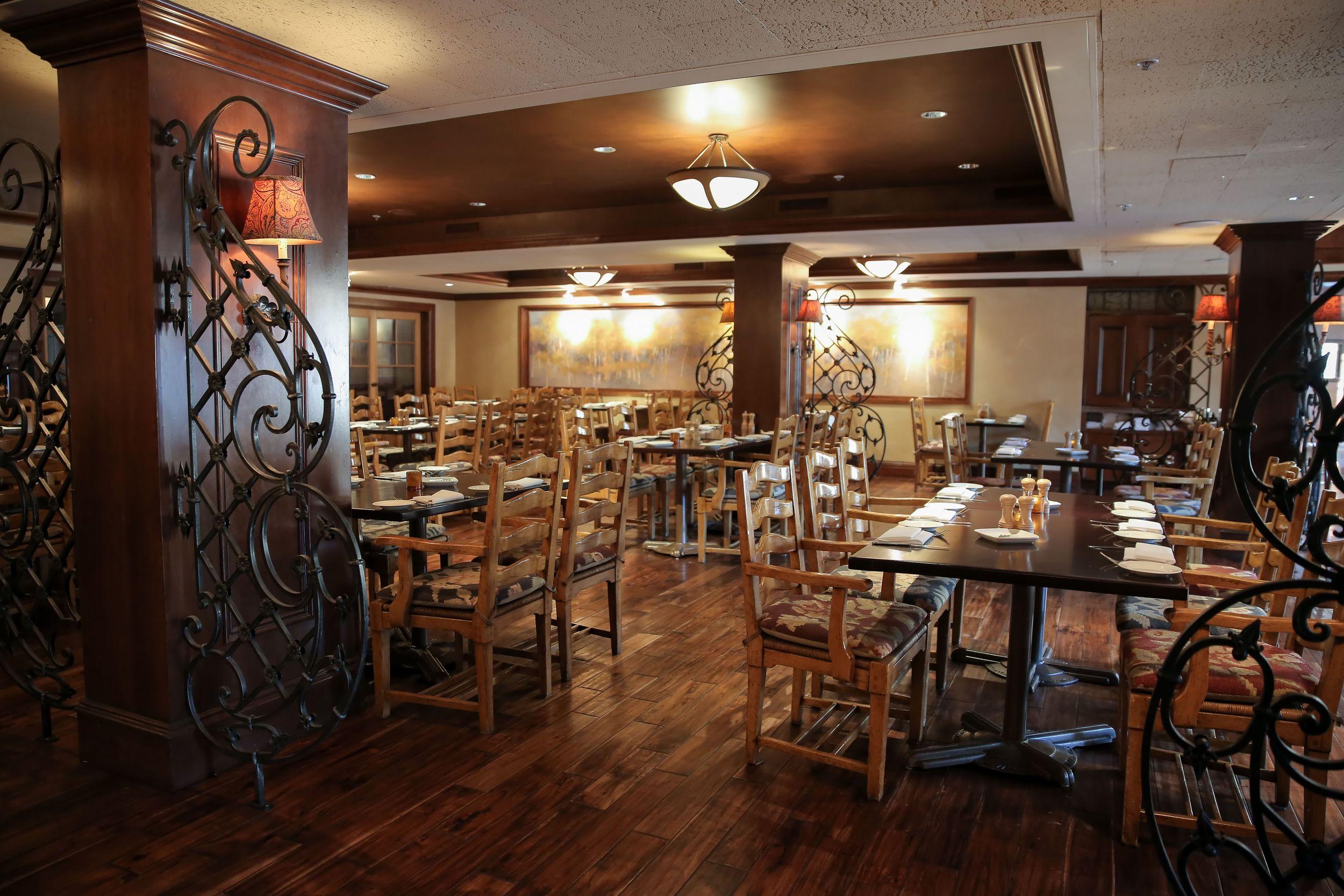 The Chateaux Deer Valley