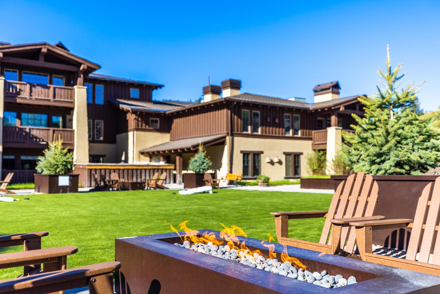 The Chateaux Deer Valley