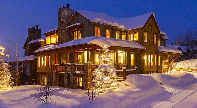 Pinnacle Resort Management