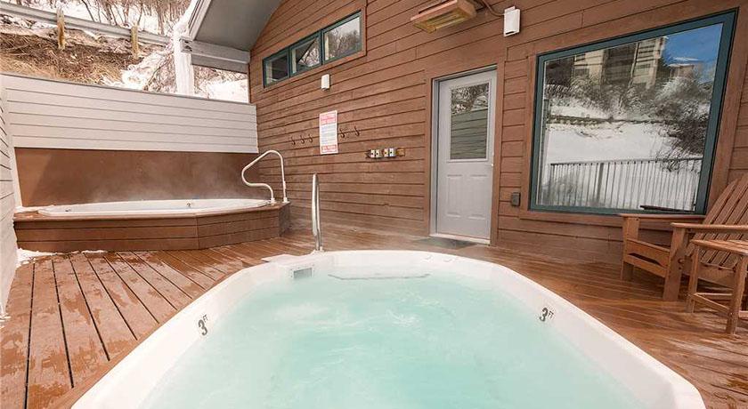 Ski Time Square Condominiums