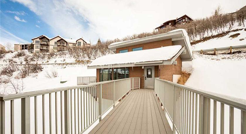 Ski Time Square Condominiums