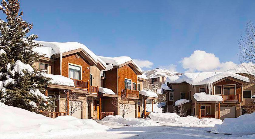 Cornerstone at The Moraine Townhomes