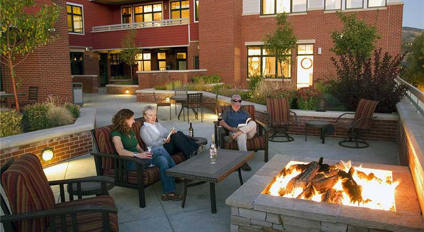 Howelsen Place Condominiums