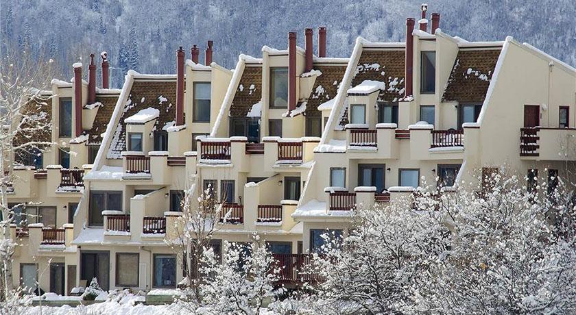 Storm Watch Condominiums