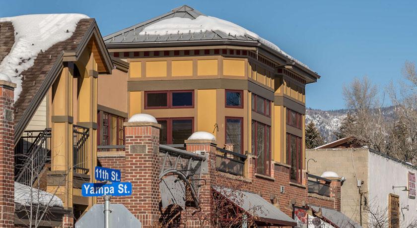 Waterside Village Townhomes