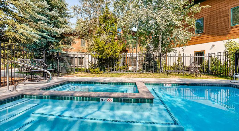 Evergreens Townhomes