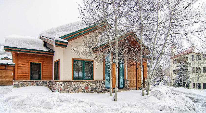 Evergreens Townhomes