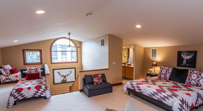 Majestic Vista Chalet