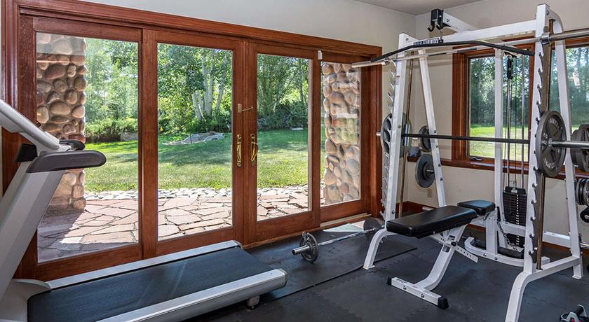 Majestic Vista Chalet