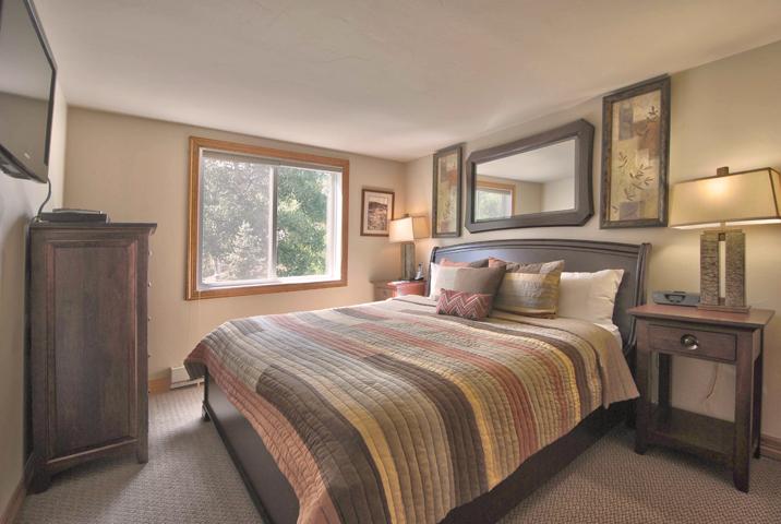 Terracehouse Condominiums