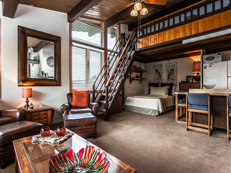 Aspenwood managed  by Snowmass Vacations 