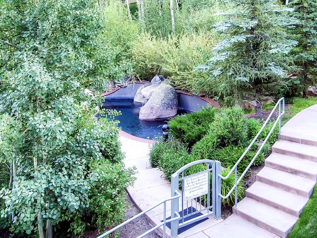 Terracehouse Condos by Snowmass Vacations 