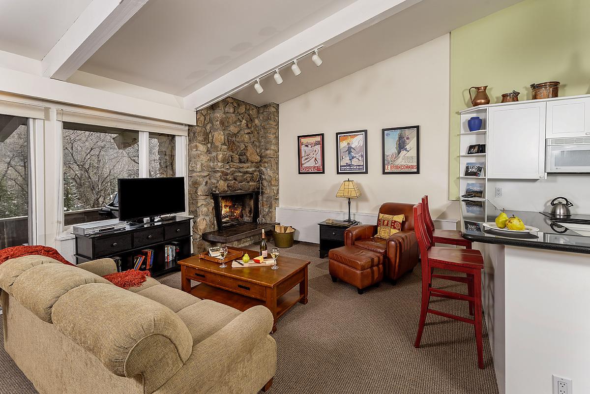 Aspen Alps - Standard