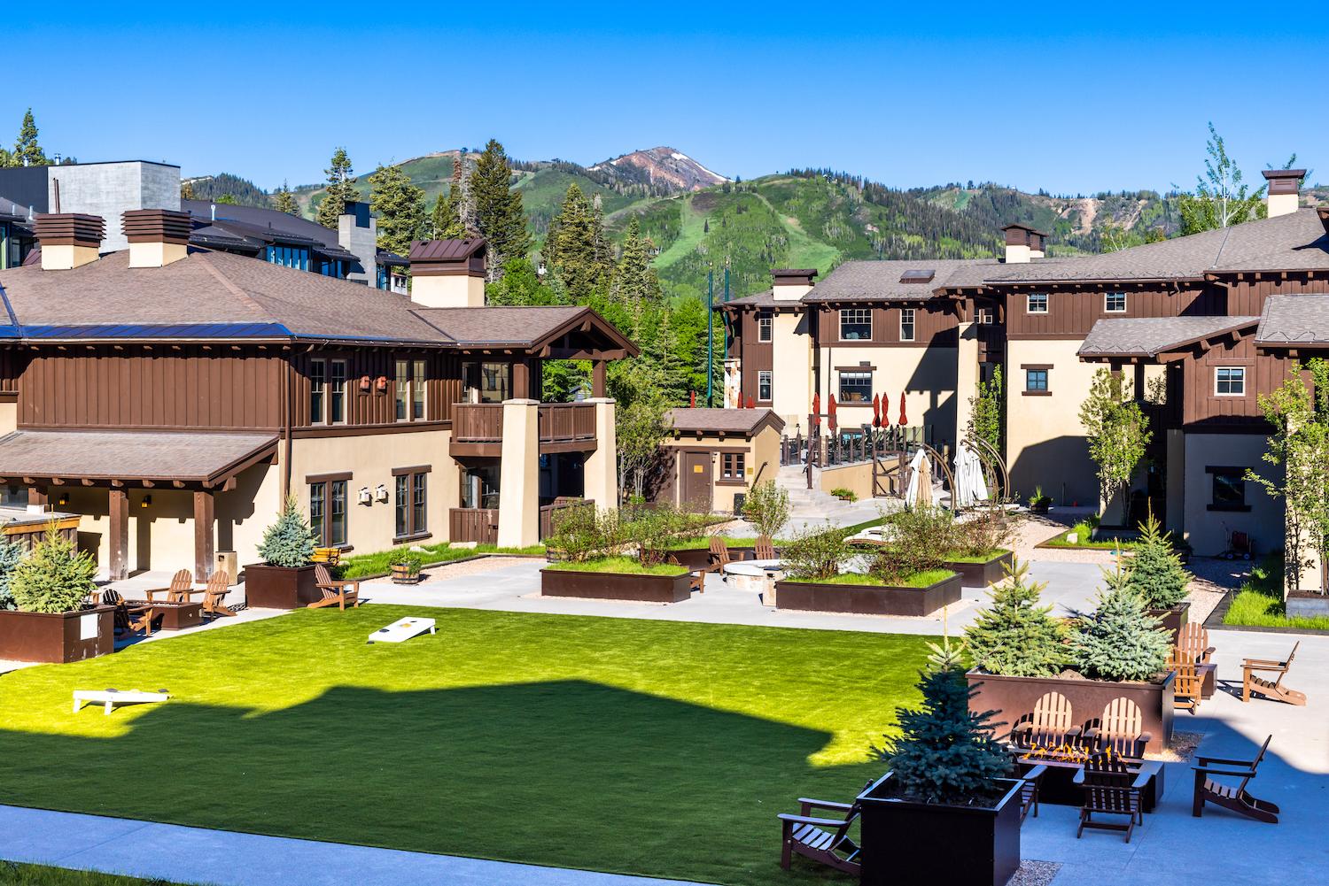 The Chateaux Deer Valley