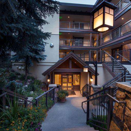 Monteneros, Destination by Hyatt Residences