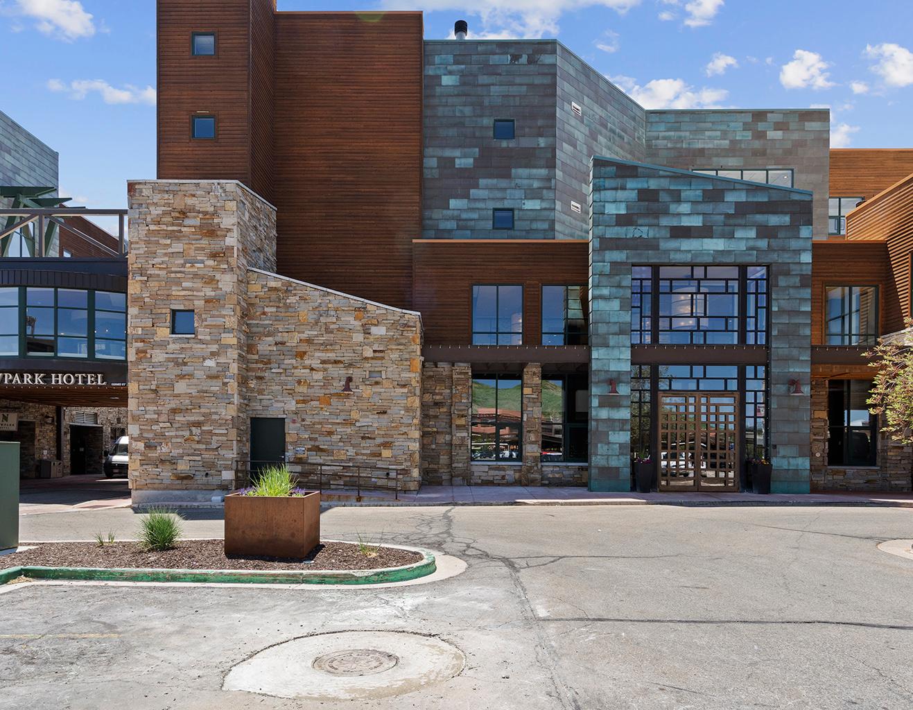 Newpark by All Seasons Resort Lodging