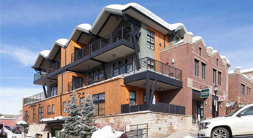 Alpenglow Condominiums