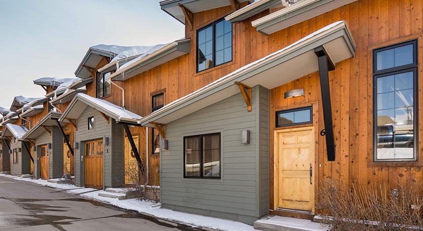 Alpenglow Condominiums