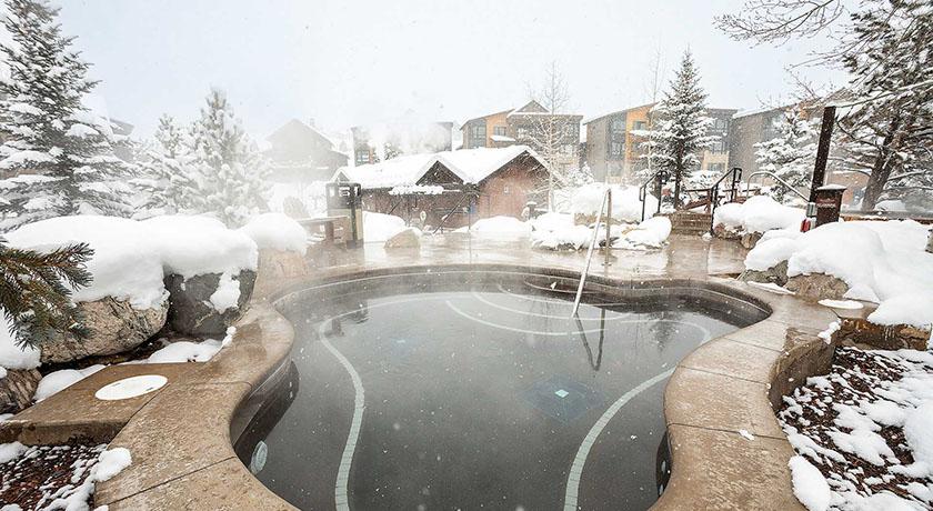 Trailhead Lodge at Wildhorse Meadows