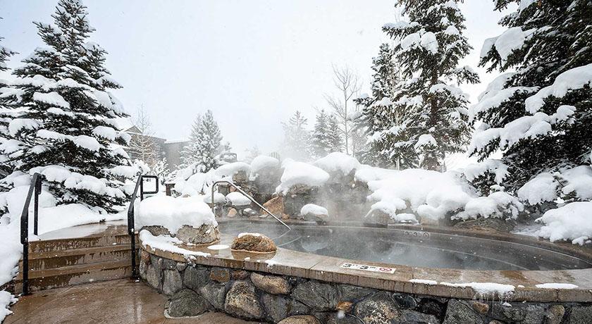 Trailhead Lodge at Wildhorse Meadows