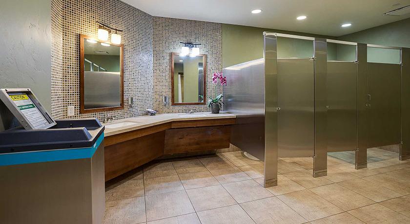 Trailhead Lodge at Wildhorse Meadows