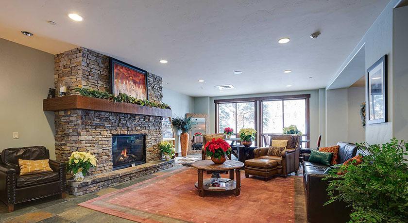 Trailhead Lodge at Wildhorse Meadows