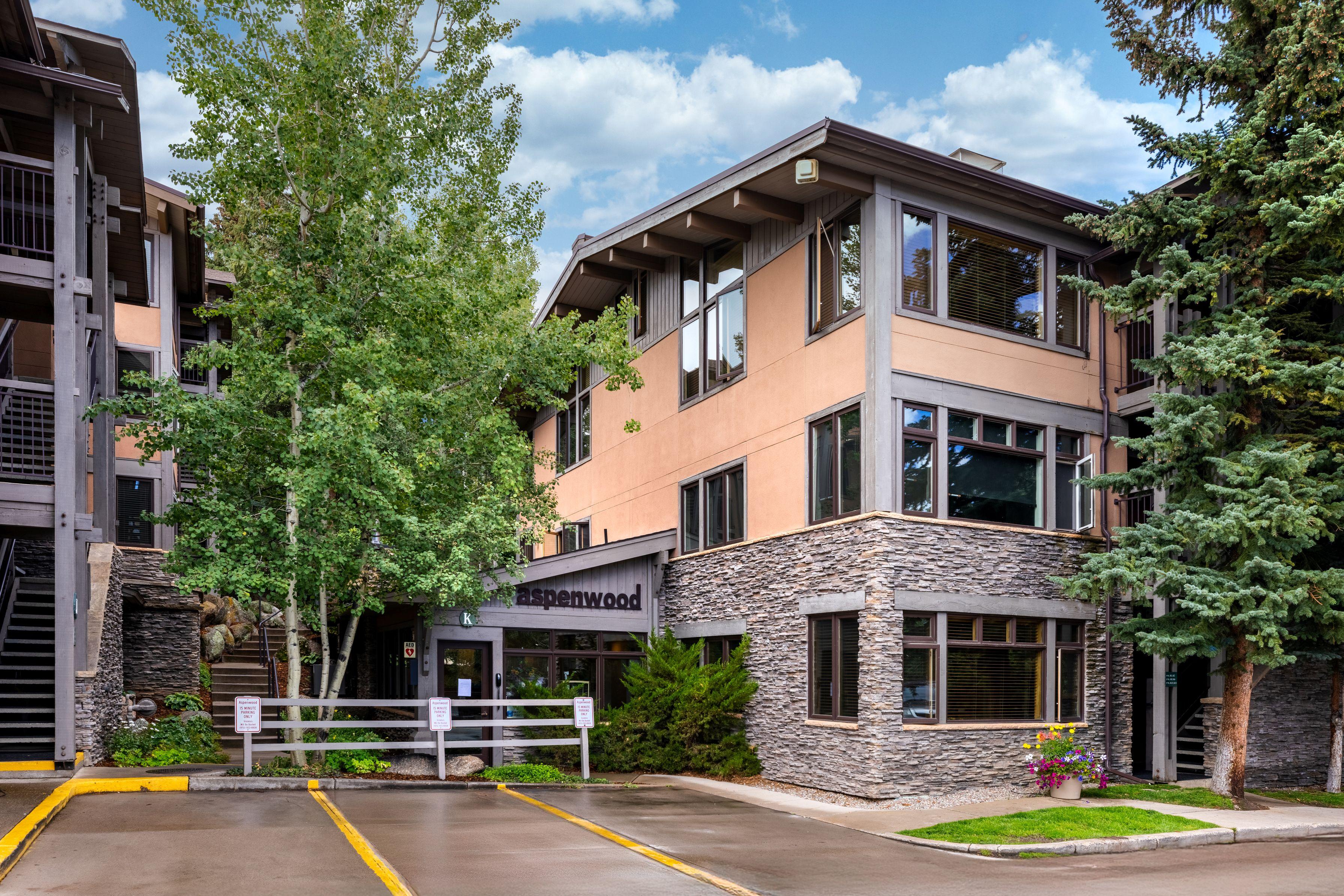 Aspenwood Condominiums