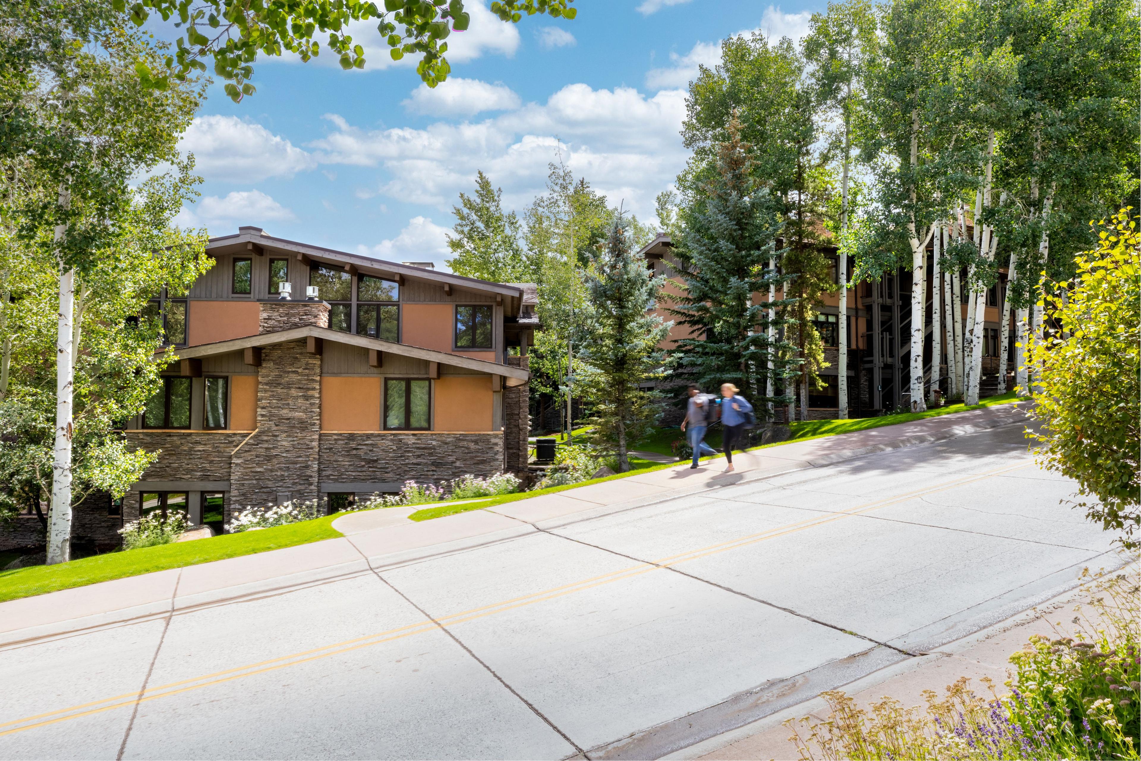 Aspenwood Condominiums