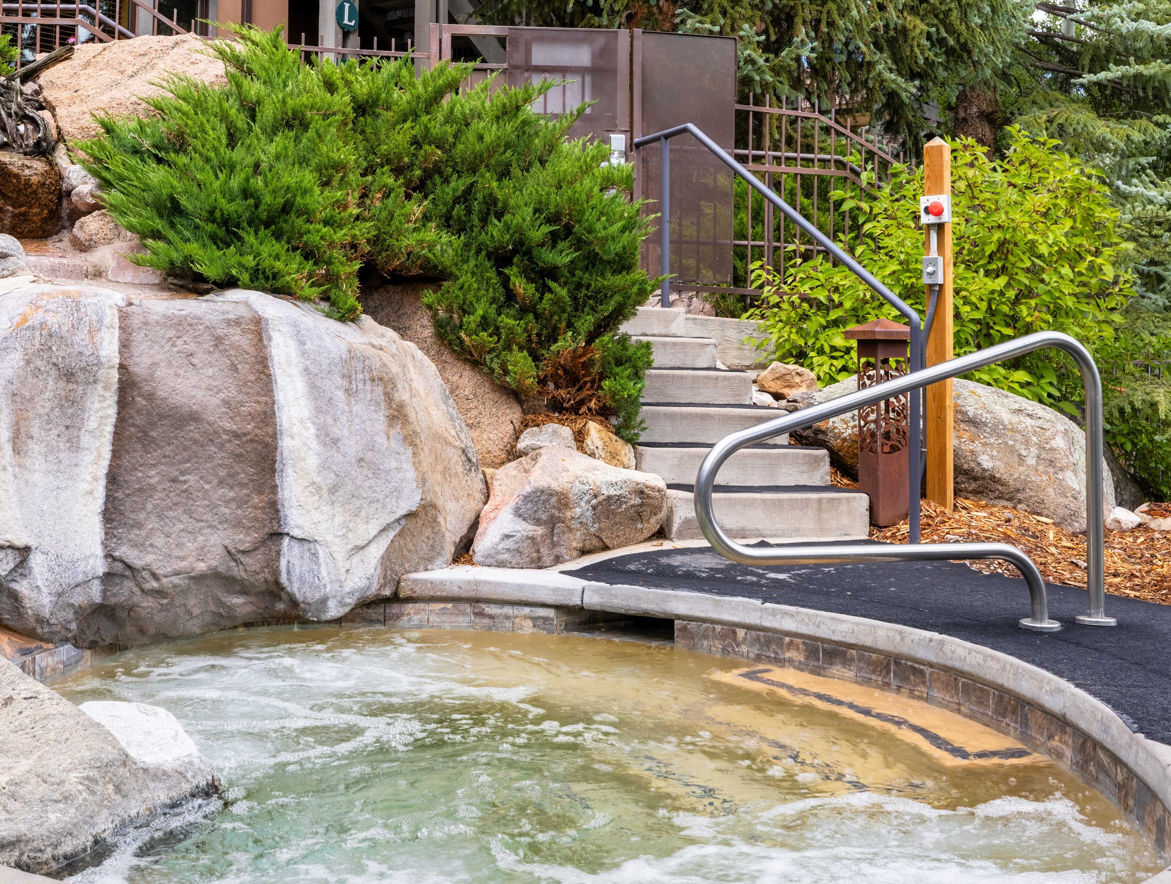 Aspenwood Condominiums