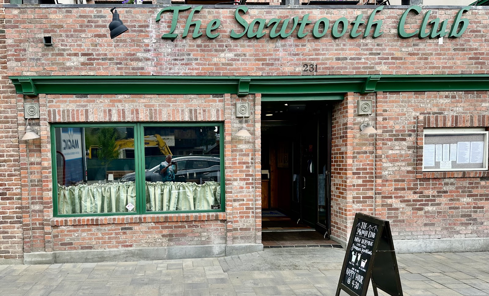 Sawtooth Club